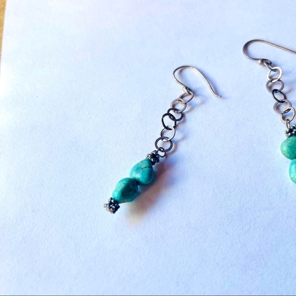 S925 and Turquoise Nugget Drop Earrings on delicate Silver link chain - Picture 6 of 7